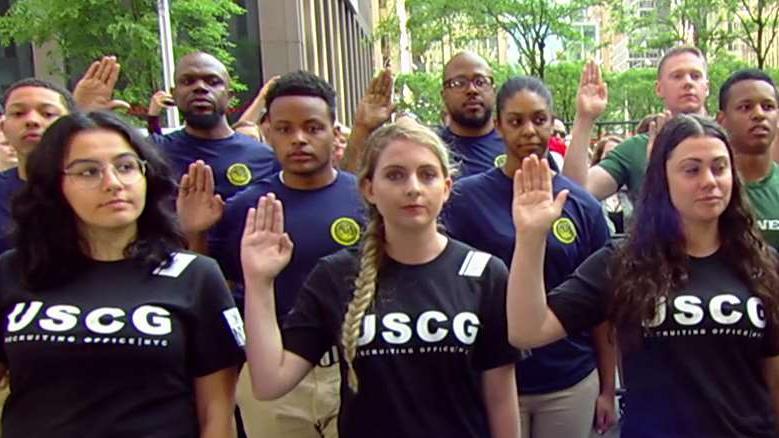 26 brave Americans take their oath of enlistment on 'Fox & Friends'