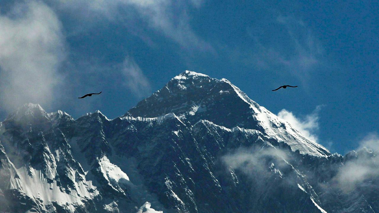 Growing concerns over overcrowding at Mt. Everest summit after 11th climber dies