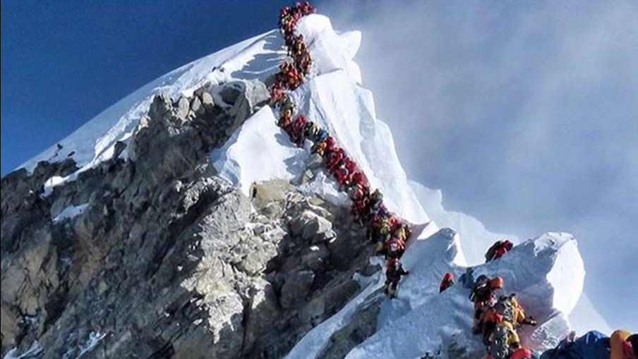 Explorer on rash of deaths on Mt. Everest: Bad things happen when you run out of oxygen in the 'death zone'