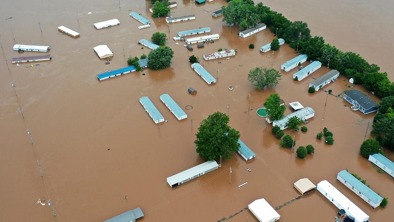 Arkansas River Engulfs Homes As Historic Flooding Cripples Fort Smith ...