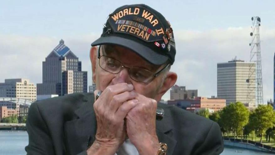 96-year-old WWII veteran plays national anthem on harmonica on 'Fox & Friends'