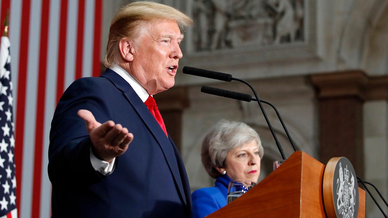 Trump answers questions on Mexico tariffs, Brexit and Boris Johnson during news conference with Theresa May