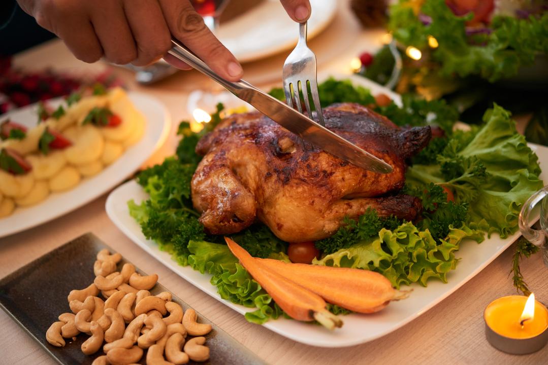 A heavy diet of poultry offers same health issues as red meat, new study shows