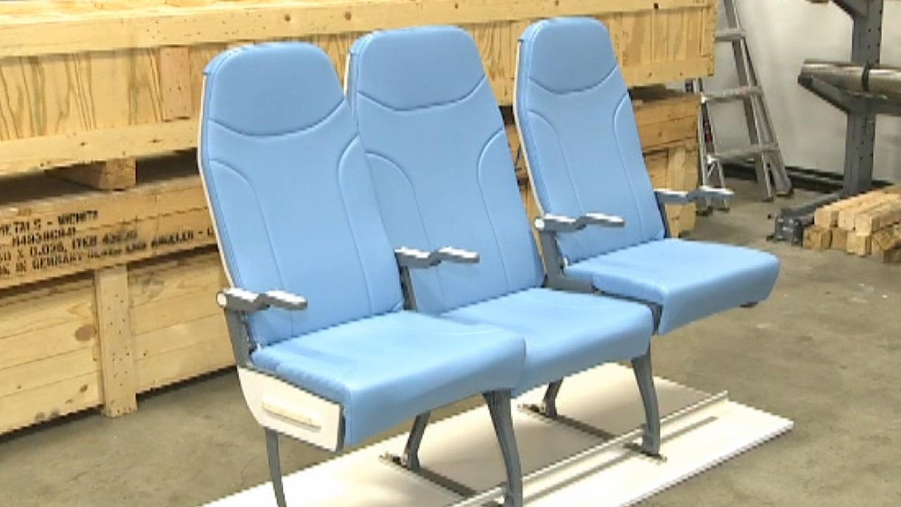 Designer promises new, more comfortable airline seat