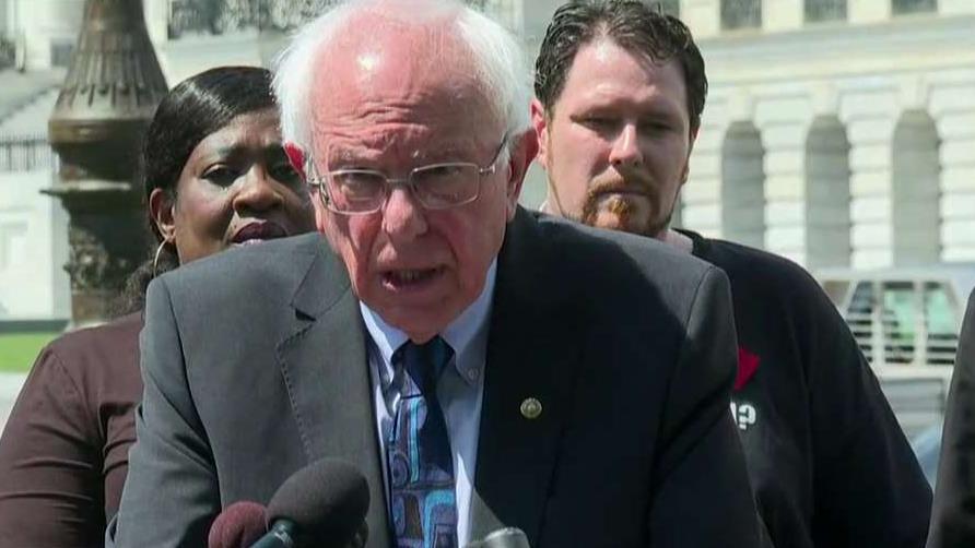 Bernie Sanders announces plan to eliminate student debt