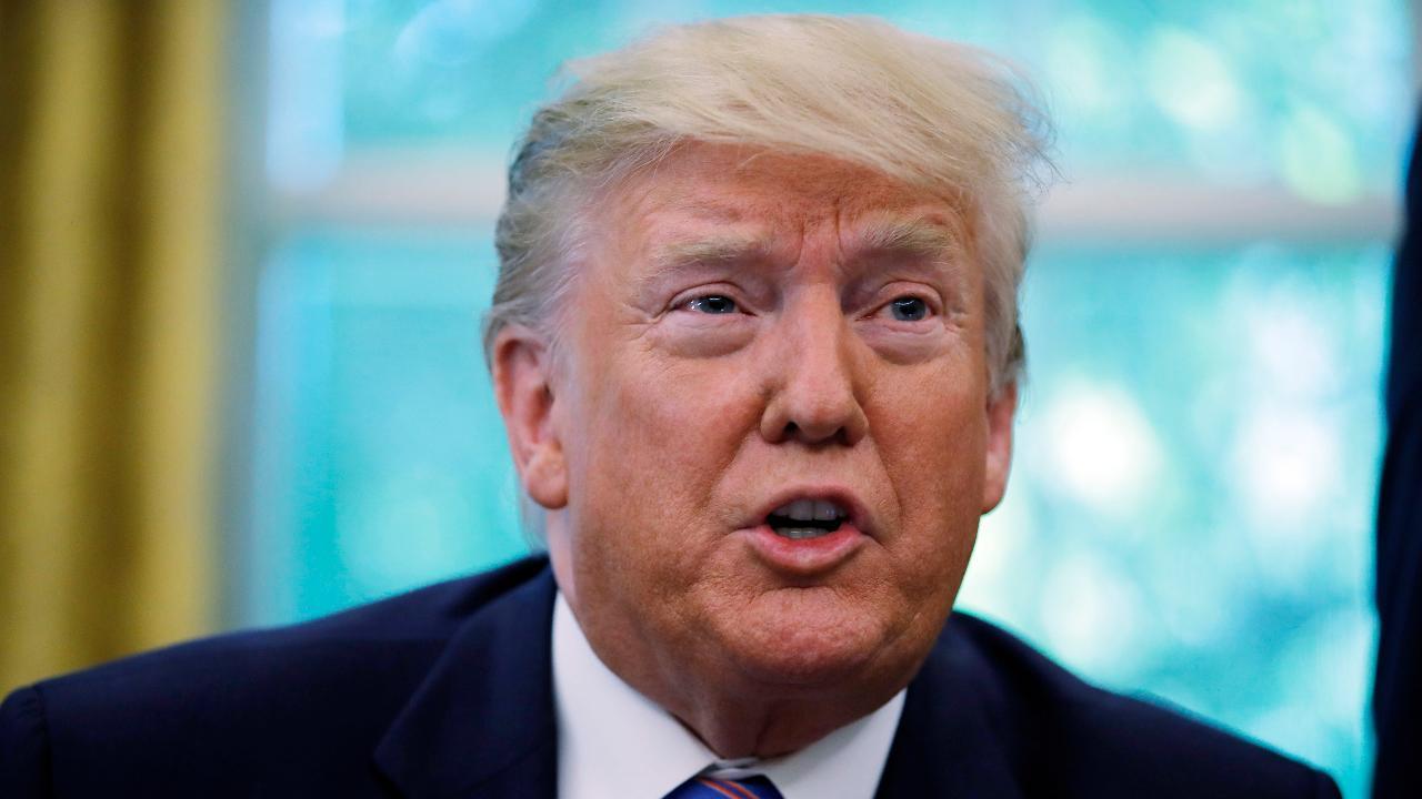 Trump to consider executive order to put citizenship question on 2020 census
