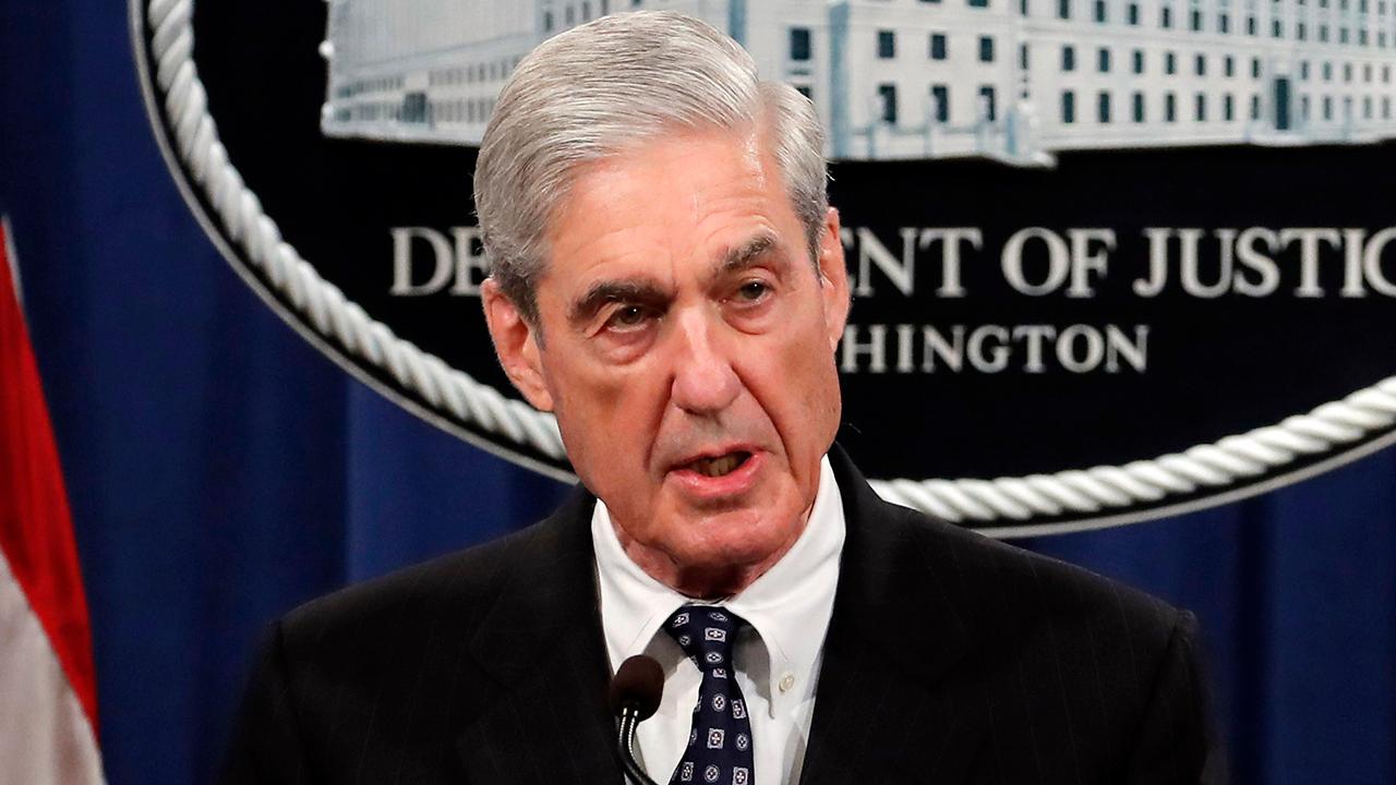 Democrats pin impeachment hopes on Robert Mueller's testimony