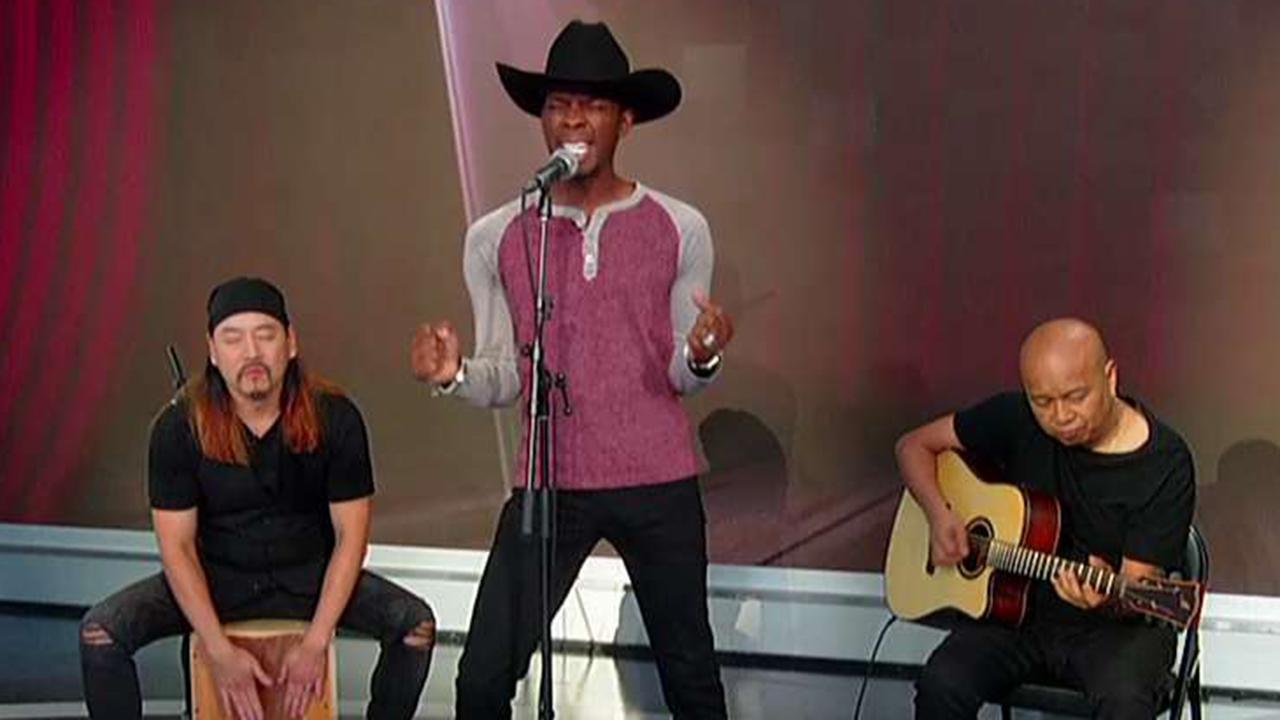 KP Fitz performs 'Drivin' Me Crazy' on 'Fox & Friends'