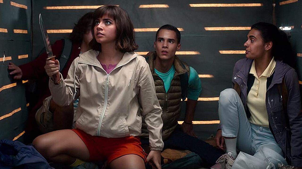 Review of 'Dora and the Lost City of Gold' complains about teen stars' lack of sexuality
