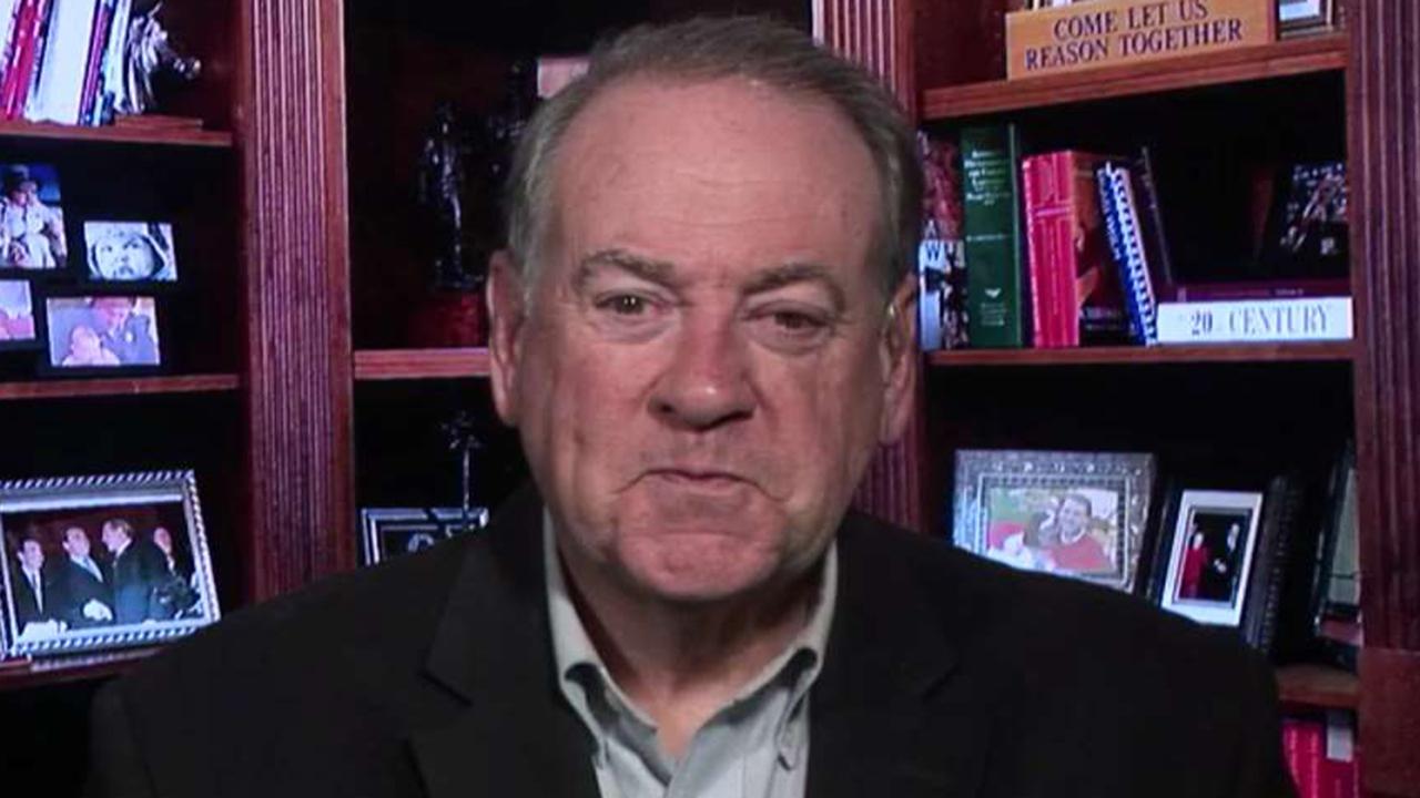 Huckabee to Democrats: Quit talking about impeachment and just go for it
