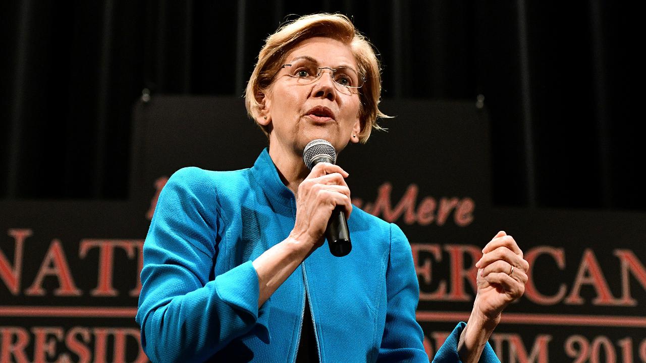 Warren apologizes to Native American forum: 'I am sorry for harm I've caused'