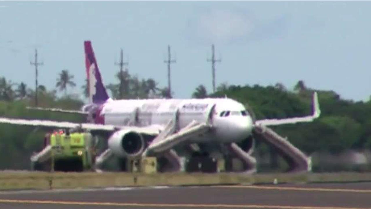 Passengers hospitalized after Hawaiian Airlines plane fills with smoke