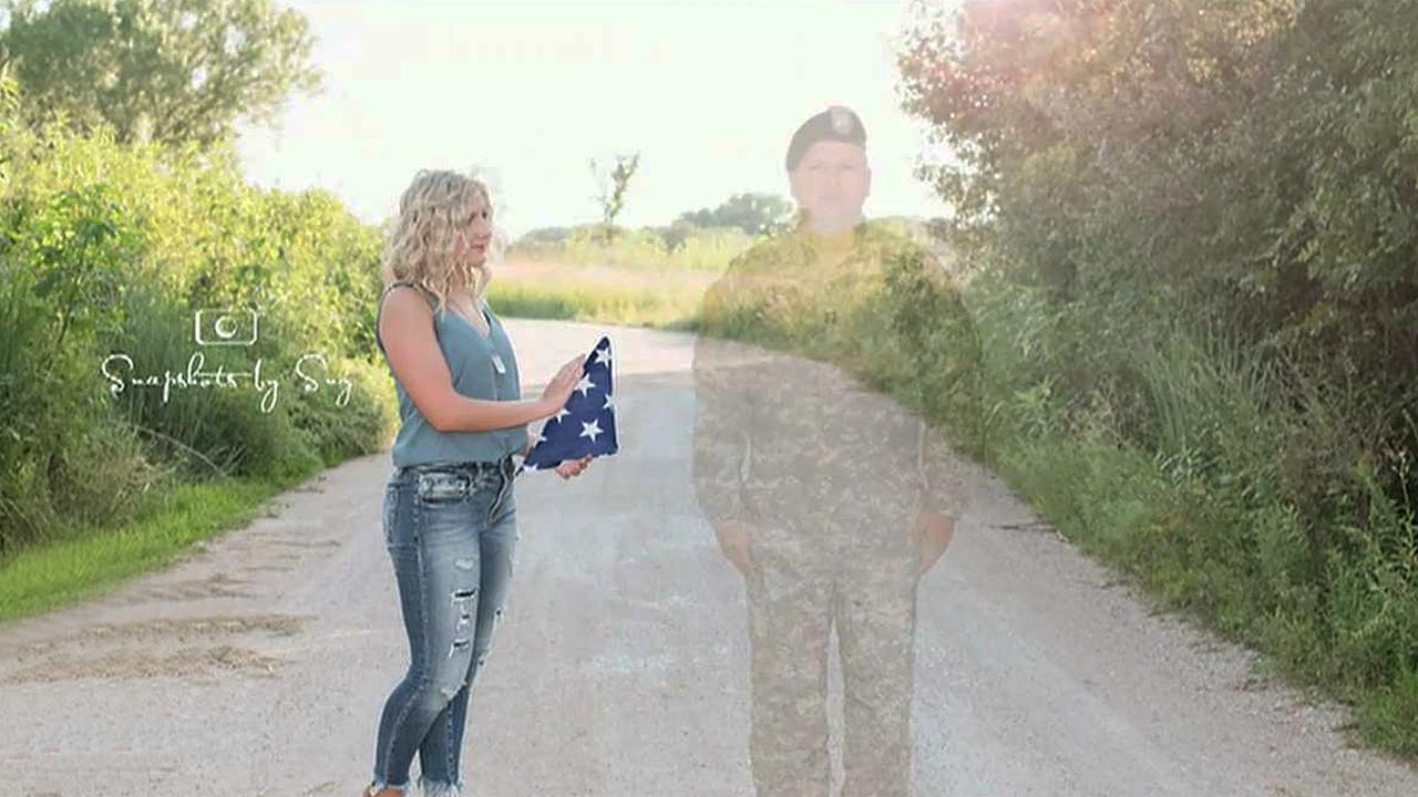 Teen honors father killed in Afghanistan with special graduation photos