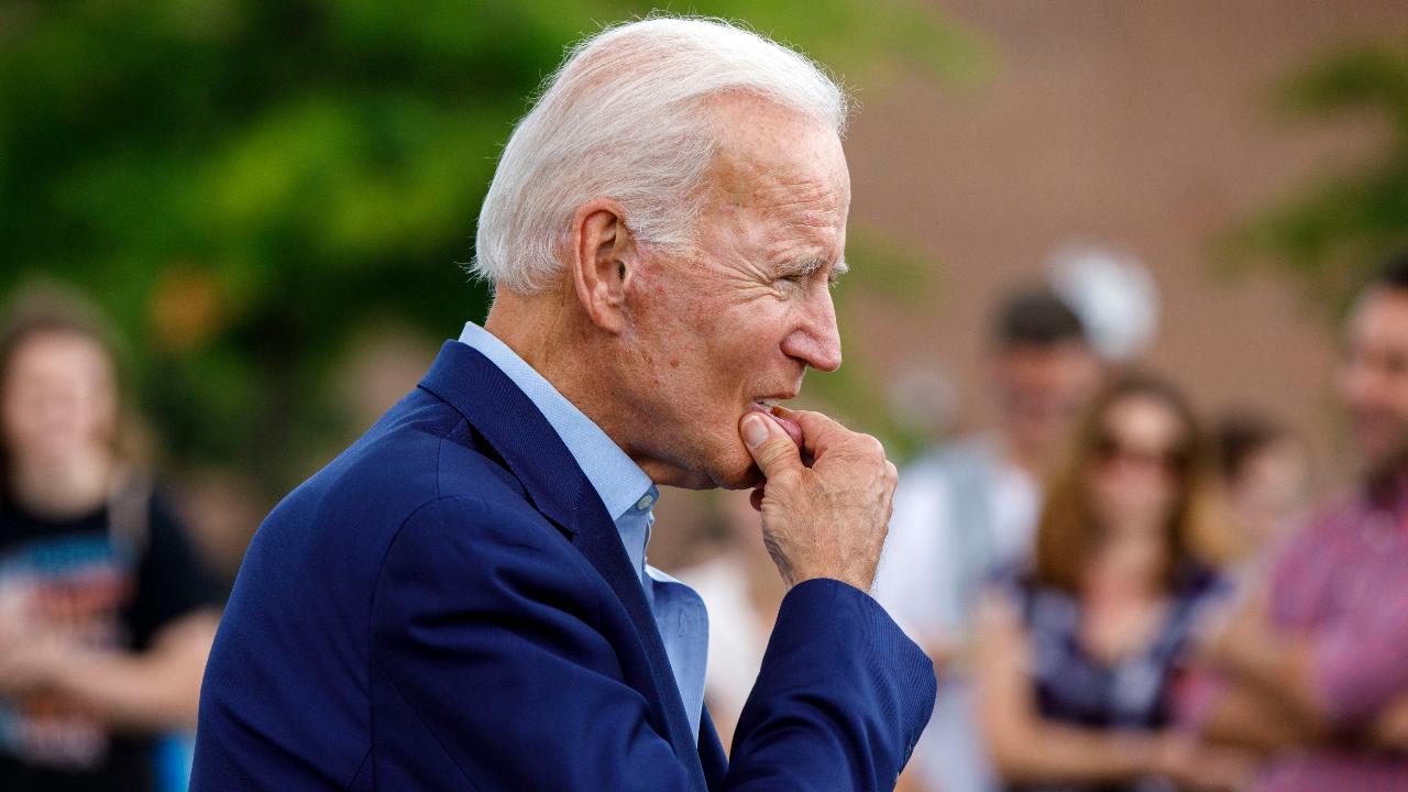 Mary Anne Marsh: Biden is banking on electability, but Warren is hot on his heels if he falters