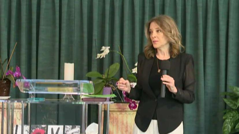 Marianne Williamson calls the left 'mean' amid attacks on Trump from Hollywood