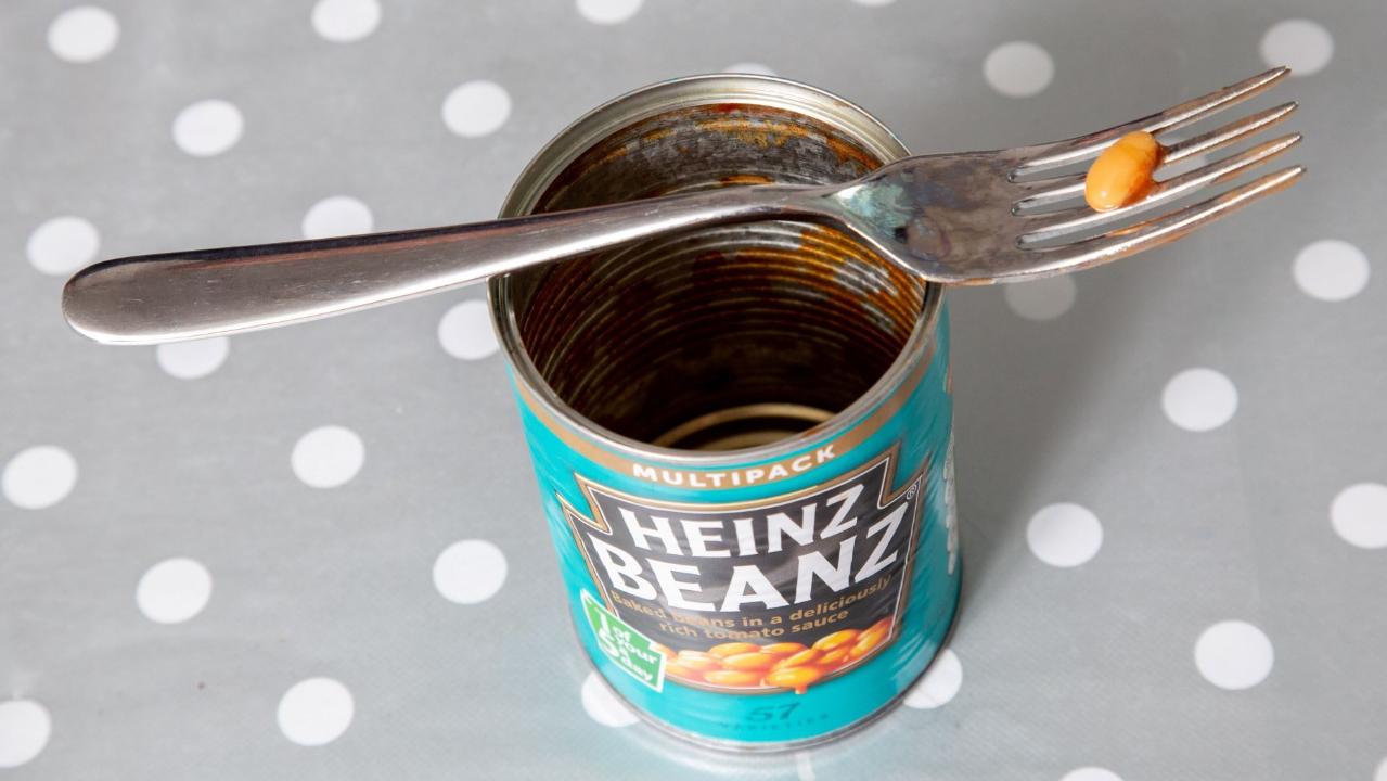 Report: Man shocked to find one single bean in new Heinz can.