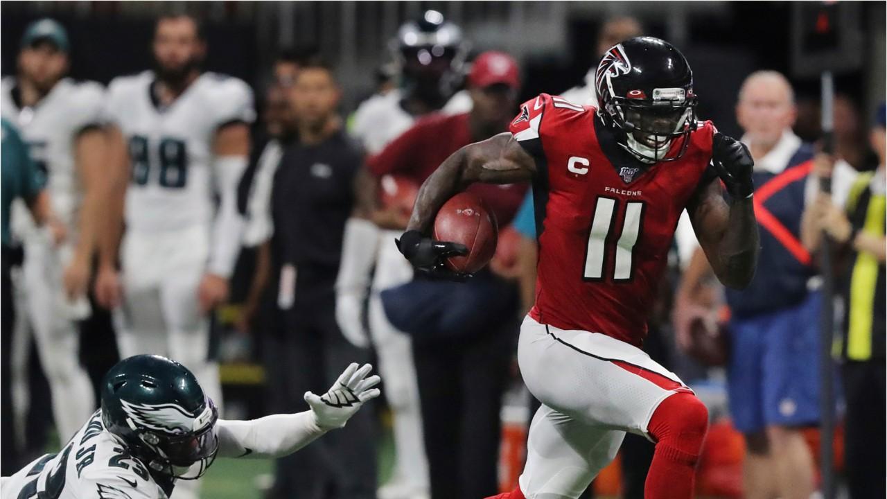 Atlanta Falcons’ Julio Jones hits 20 mph during touchdown run
