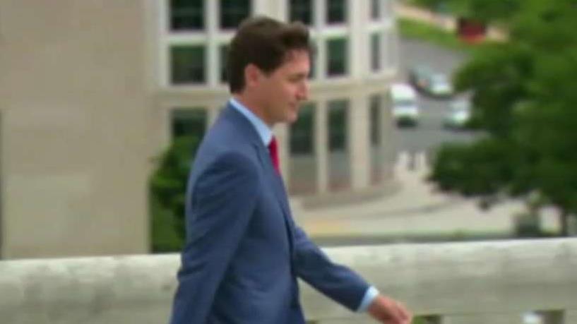 Justin Trudeau expands apology for at least three instances of darkening his skin