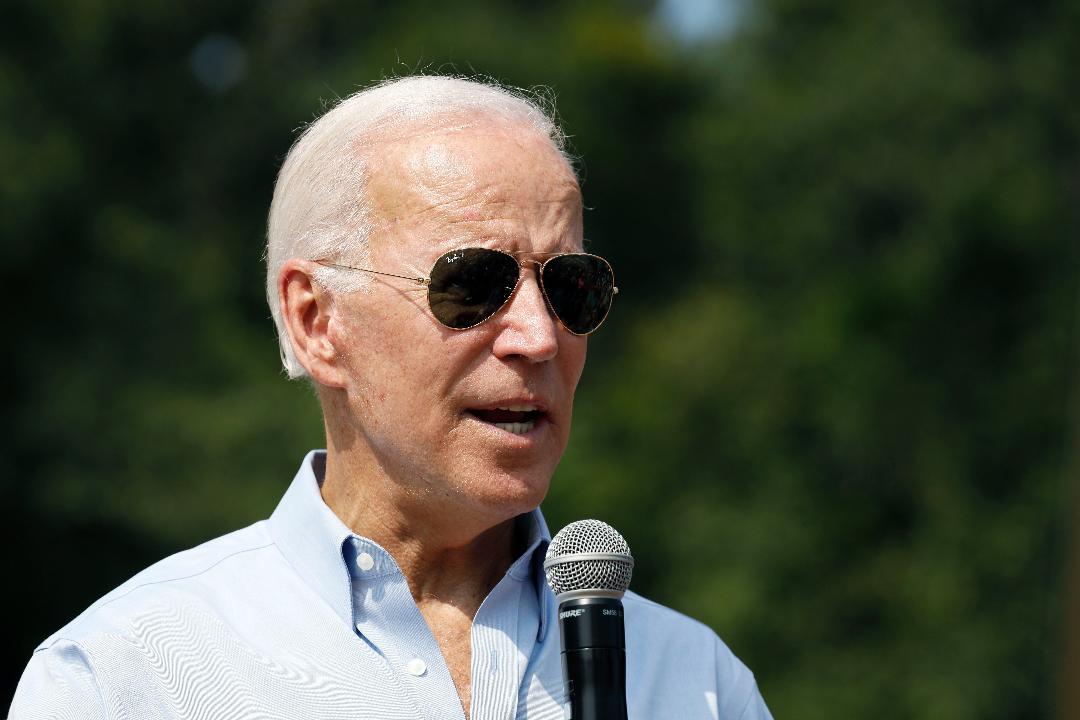 Joe Biden goes on the record saying he's never spoken to his son about his overseas business dealings