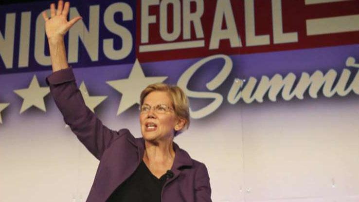 2020 Democrats treating Elizabeth Warren like the frontrunner