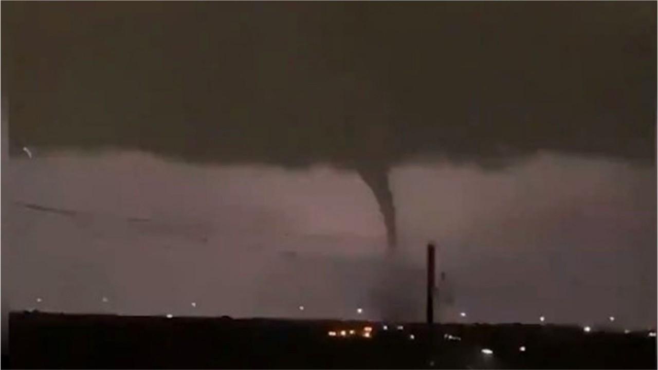 Tornado rips through Dallas, leaving significant damage and thousands without power