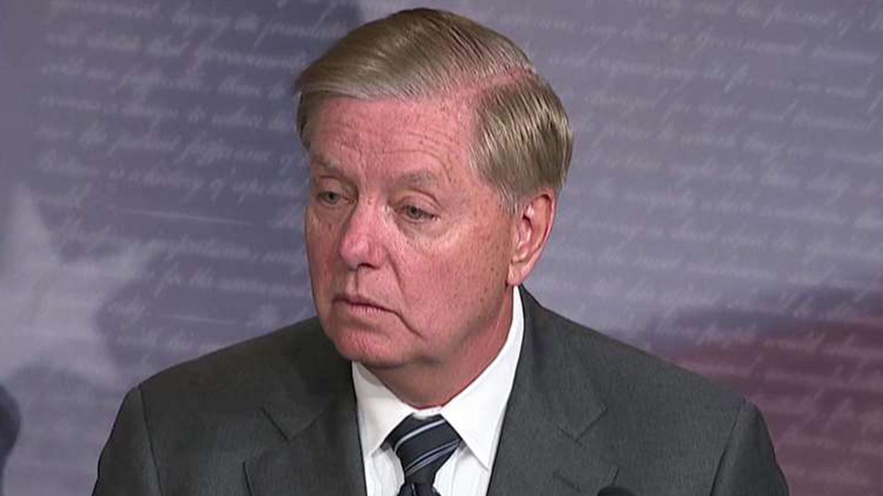Sen. Lindsey Graham introduces resolution condemning House Democrats' impeachment inquiry
