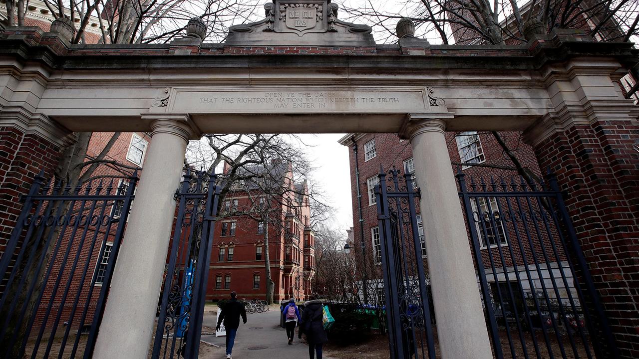 Harvard student newspaper faces backlash for requesting comment from ICE