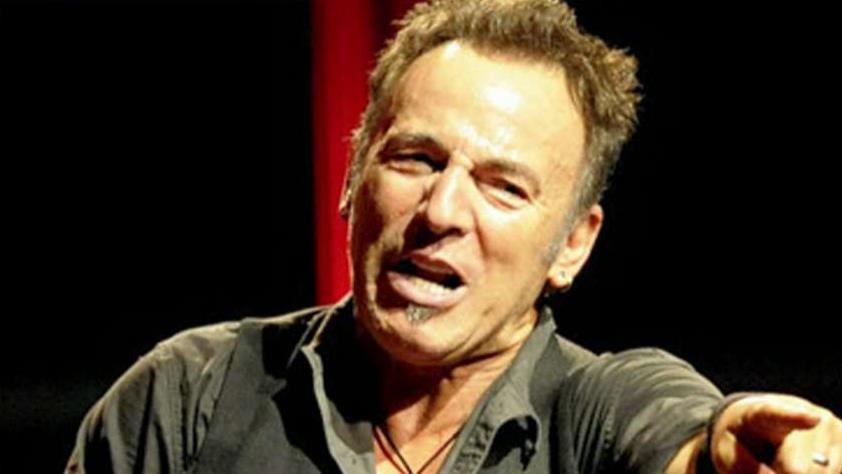 Bruce Springsteen slams Trump as un-American