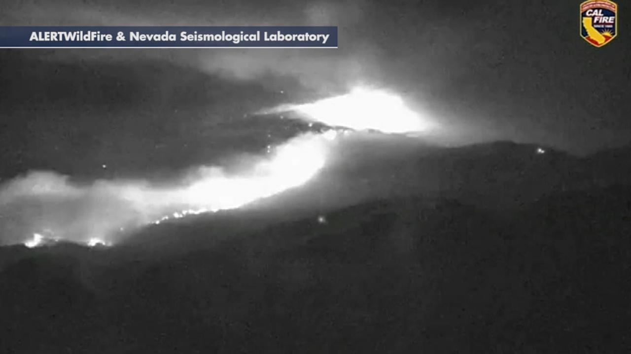 Time lapse video shows Kincade Fire burning in California mountains