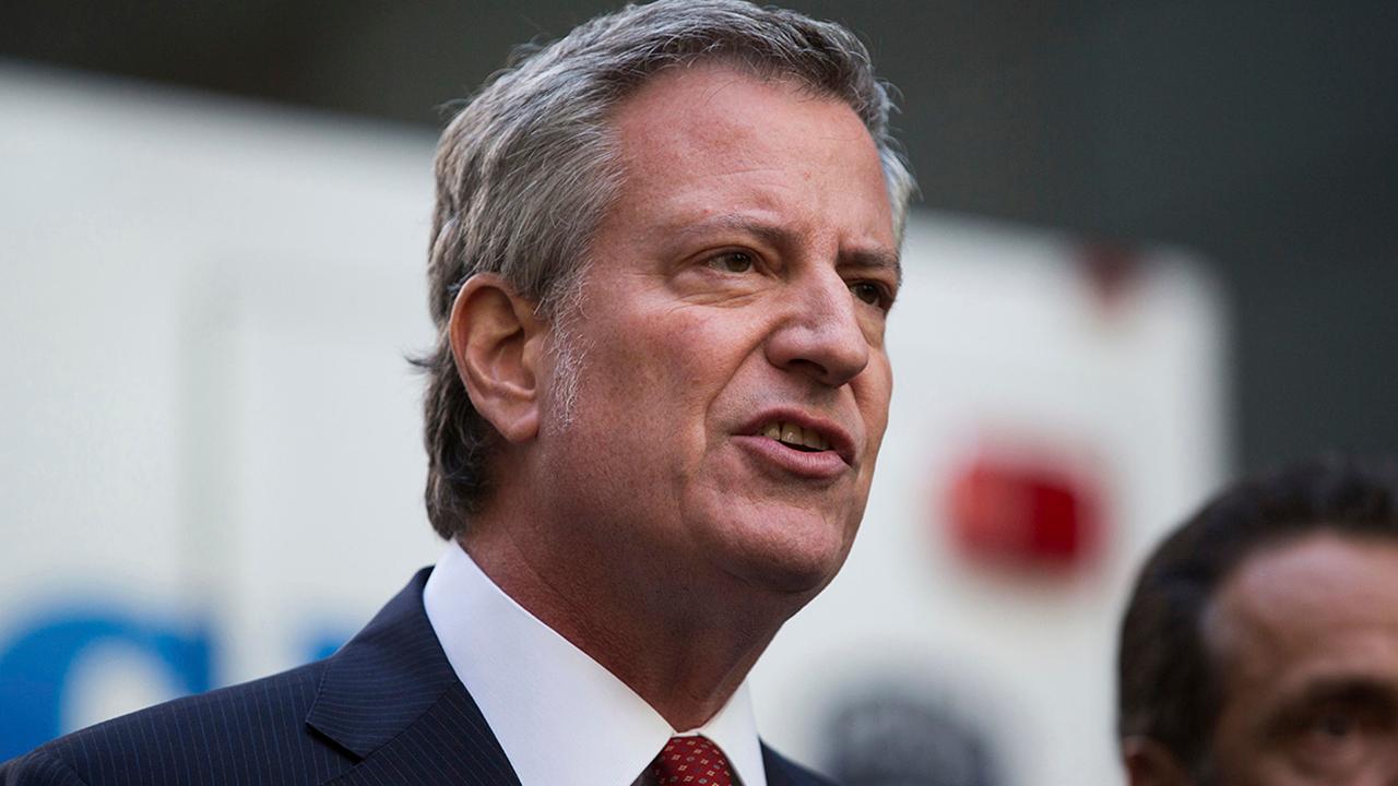 NYC Mayor Bill de Blasio says 'something doesn't fit' on the death of Jeffrey Epstein