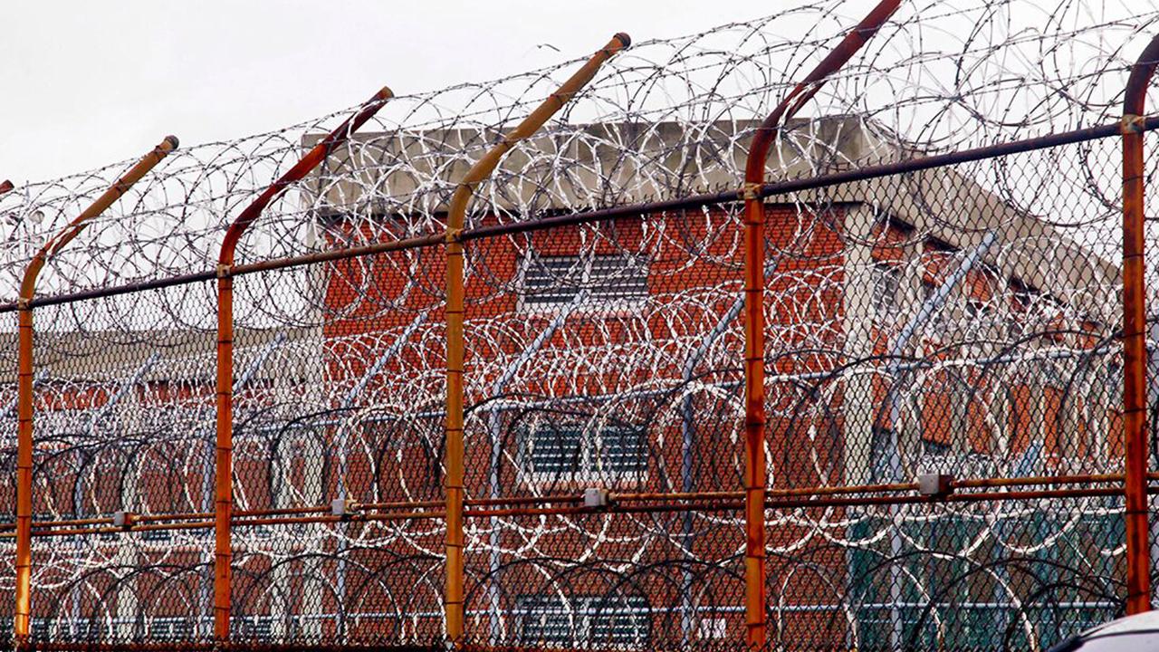 900 New York City inmates may be freed before bail reform law takes effect on January 1