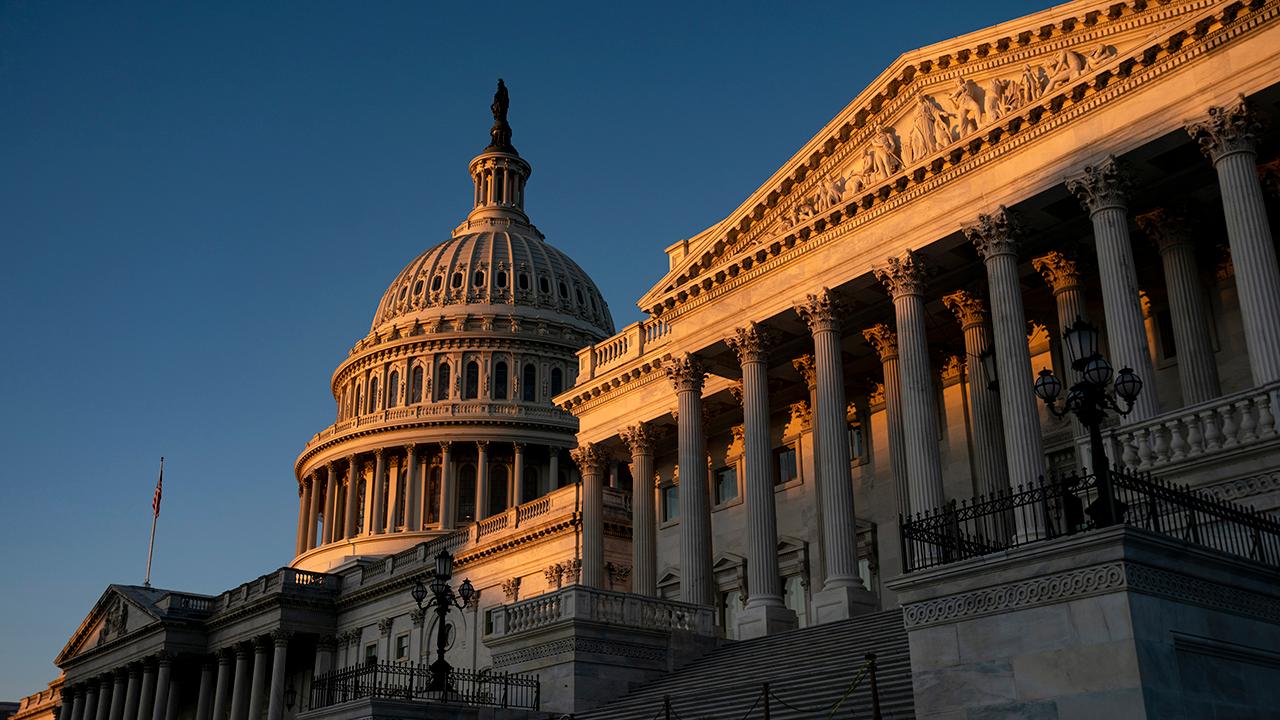 Democrats dismiss Republican lawmakers' impeachment witness list