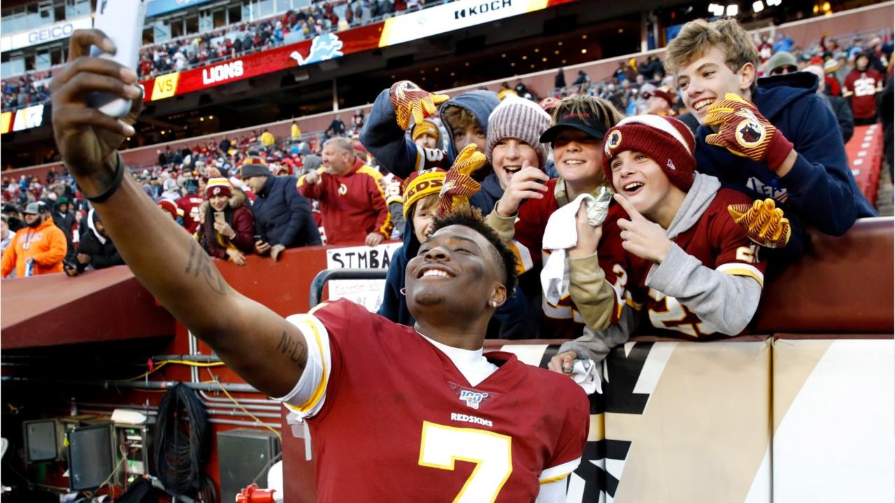 Washington Redskins' Dwayne Haskins takes selfie with fan, misses final snap