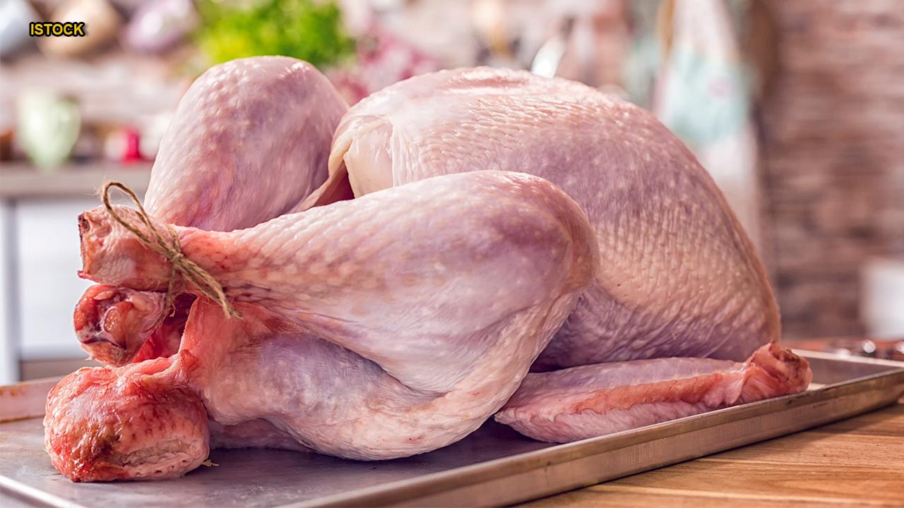 Do not wash raw Thanksgiving turkey before cooking: USDA