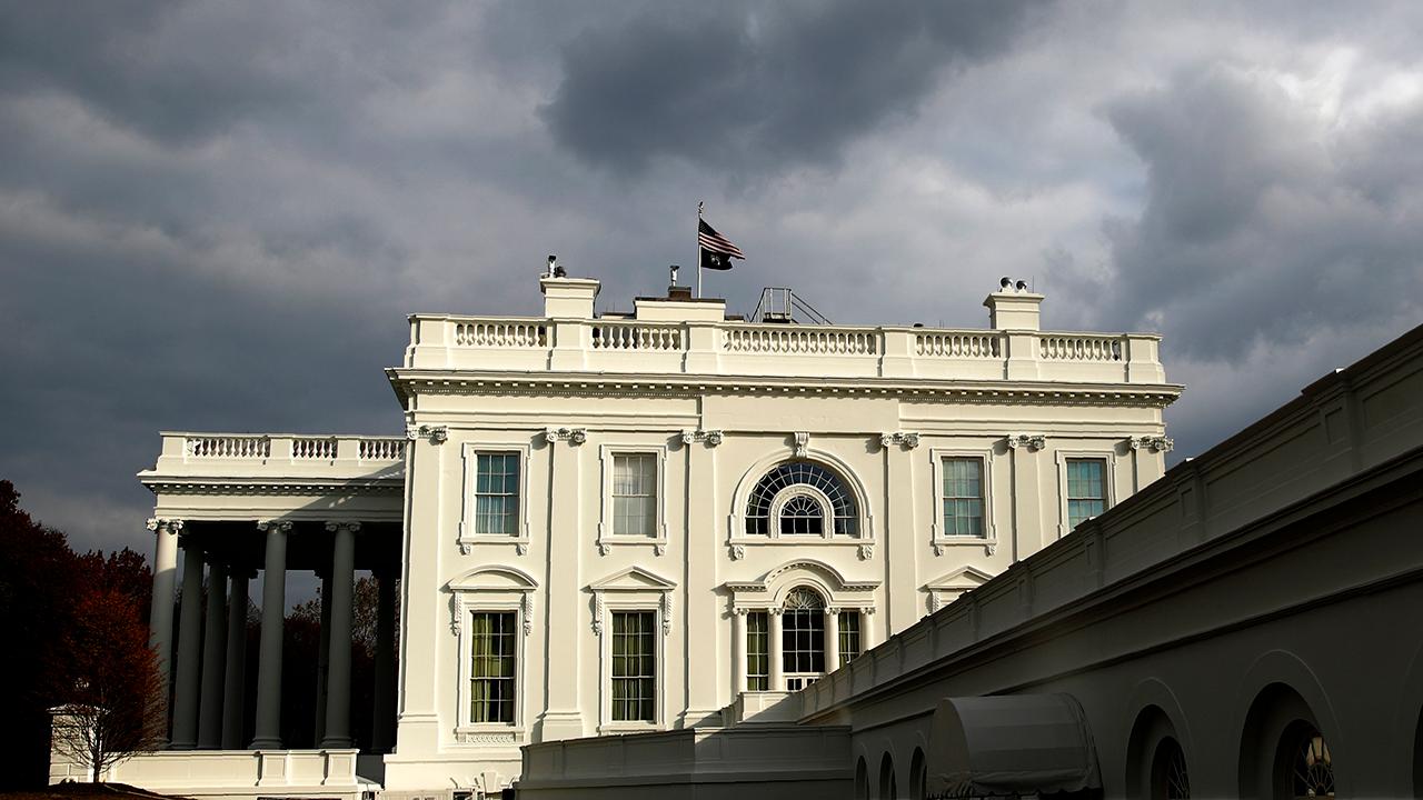 White House, Capitol Hill given 'all clear' after airspace violation prompts lockdown