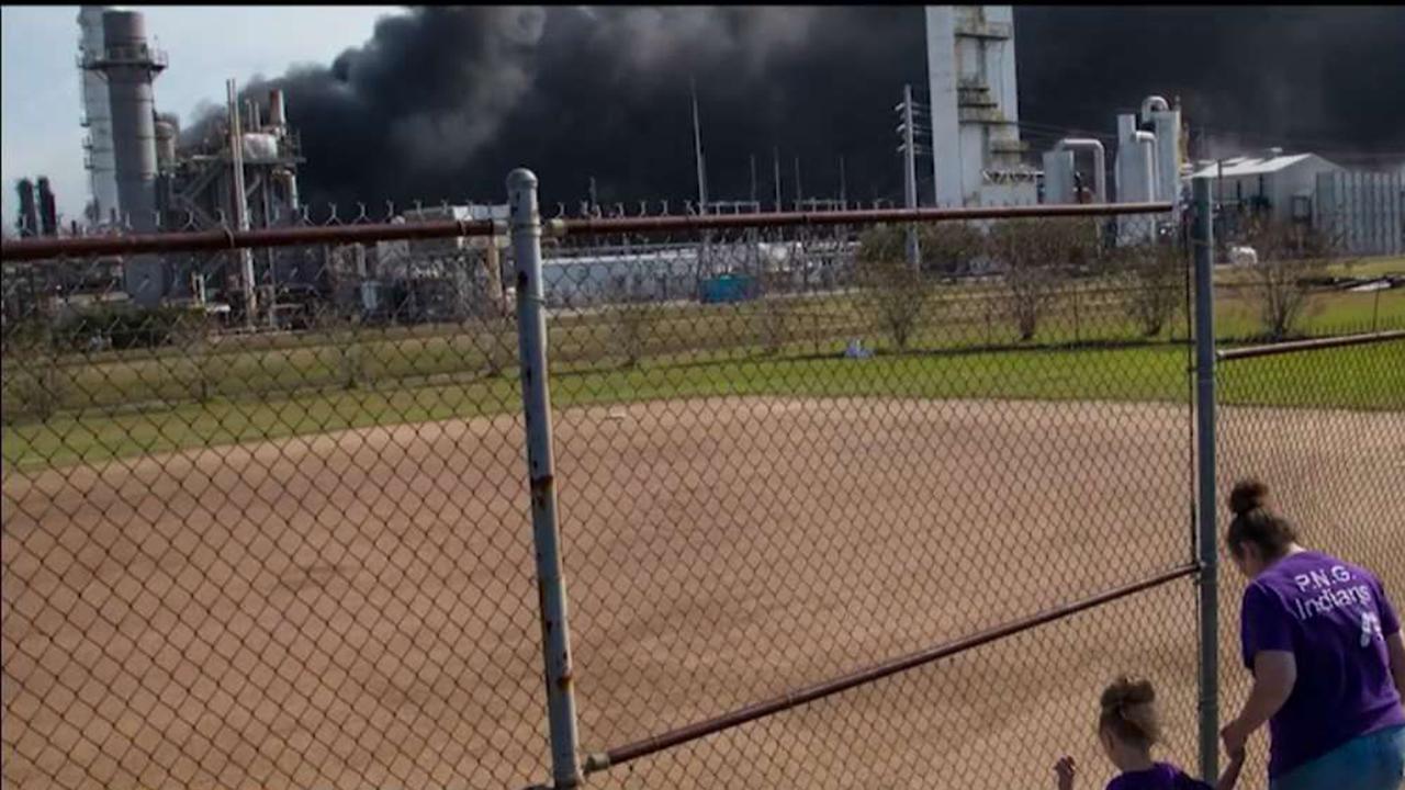 Fire continues to burn at Texas chemical plant