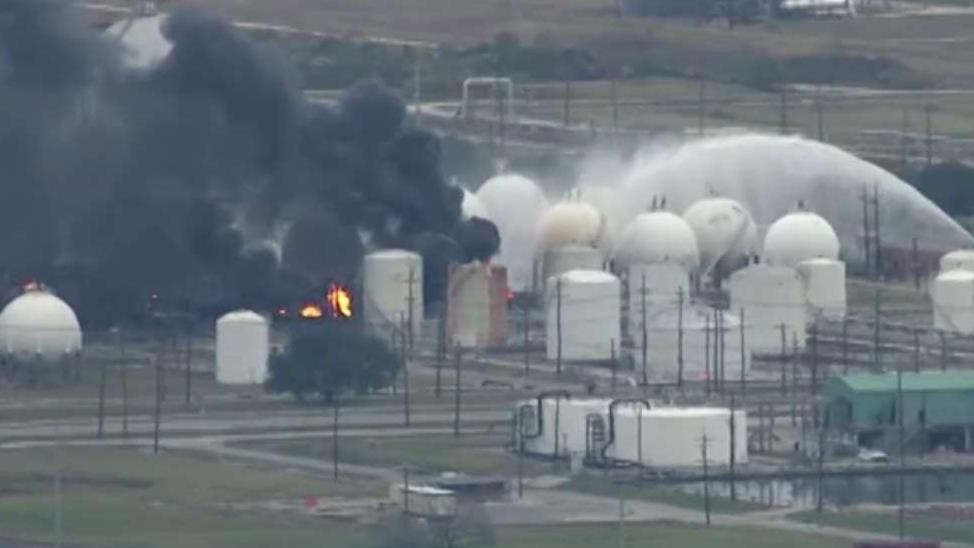 Evacuation order lifted for residents near chemical plant fire in Texas
