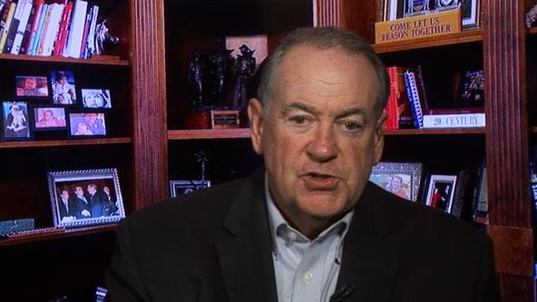 Huckabee on impeachment: Dems doing 'extraordinary service' for Republicans