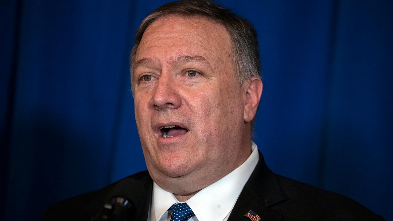 Pompeo says US remains committed to 'de-escalation' after airstrike kills top Iranian general
