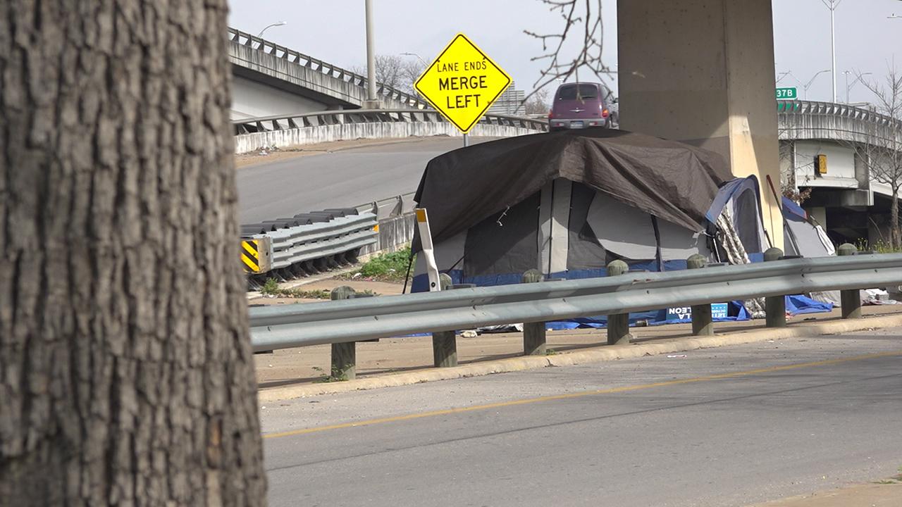 Tensions continue to rise as homeless problem grows in Texas State Capitol