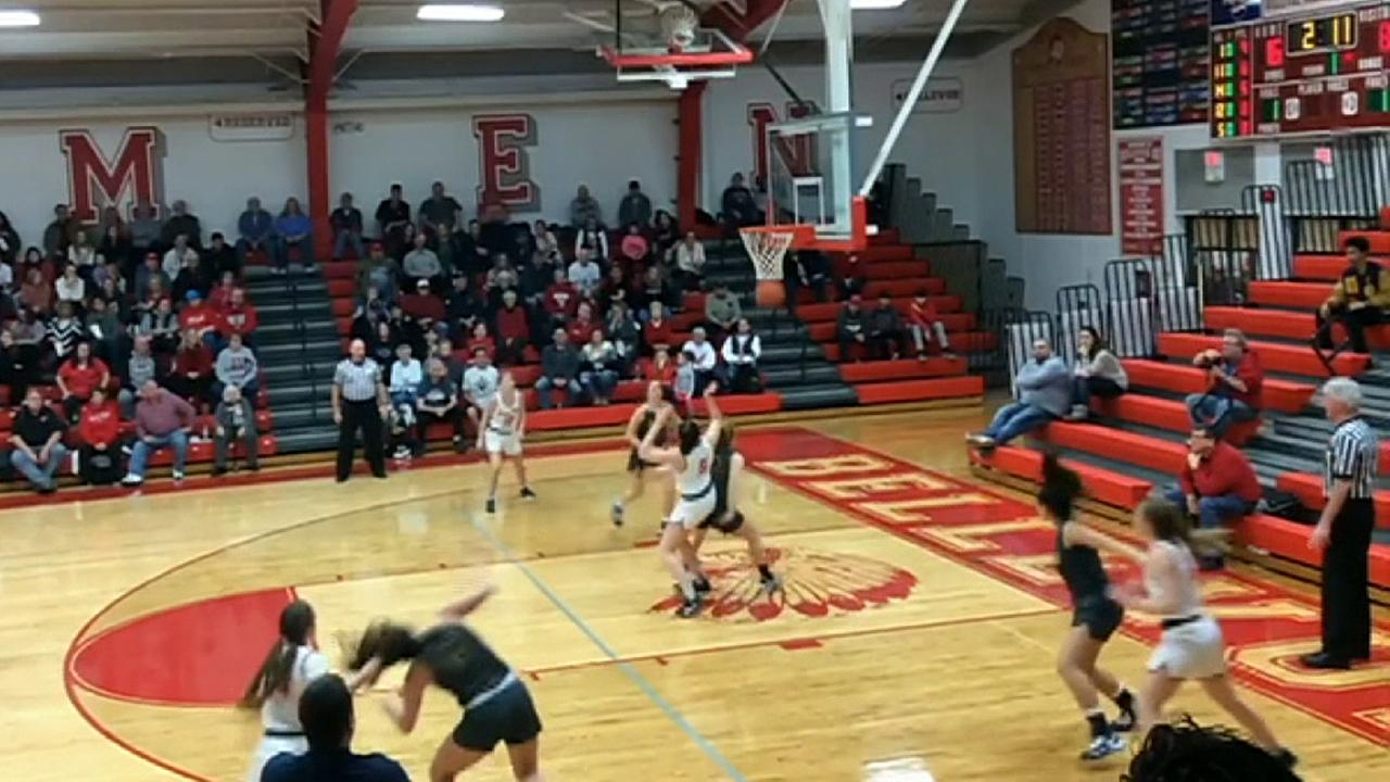 Ohio student-athlete caught pulling the hair of an opponent during a girl's basketball game