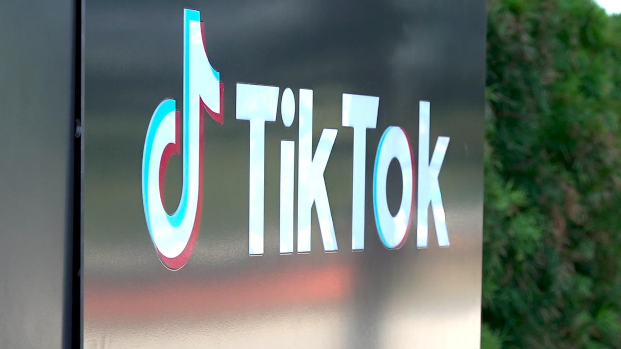 Pressure mounts on Trump administration as China experts expect TikTok ban to come 'by end of this week'
