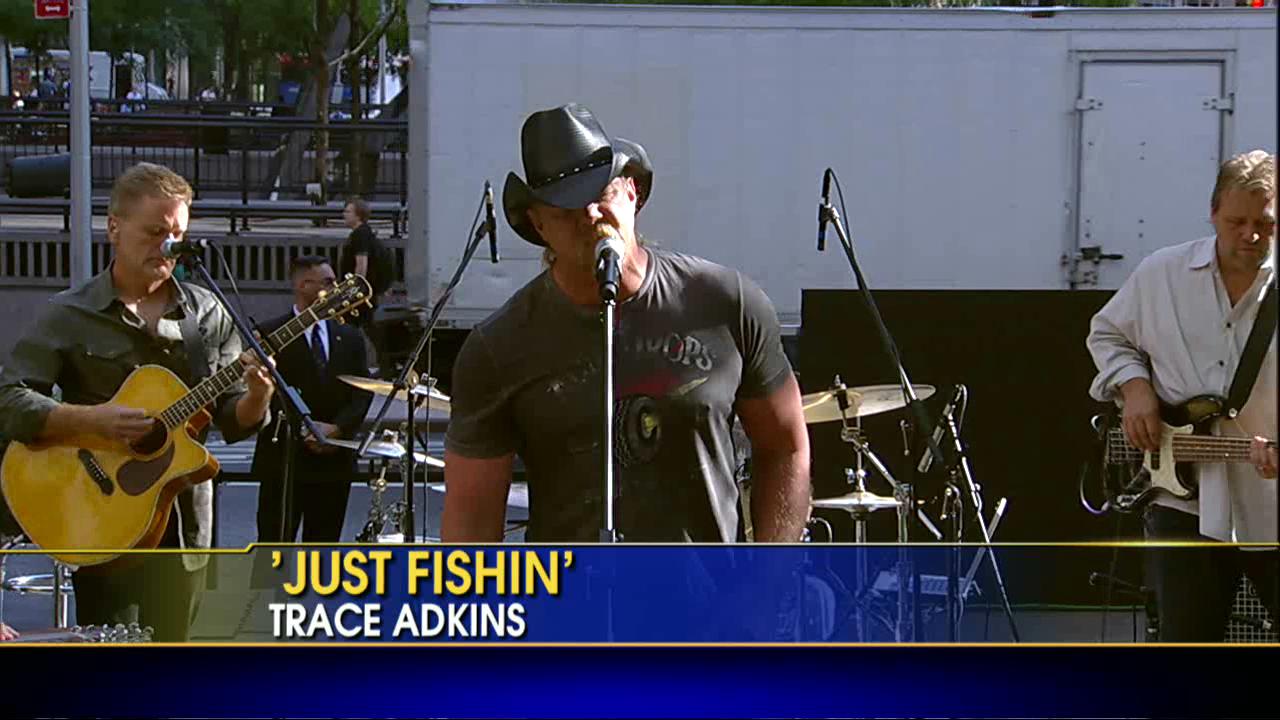 Trace Adkins Performs on 'Fox and Friends'