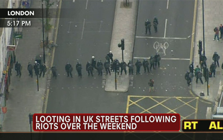 Looting in UK Streets Following Riots Over the Weekend
