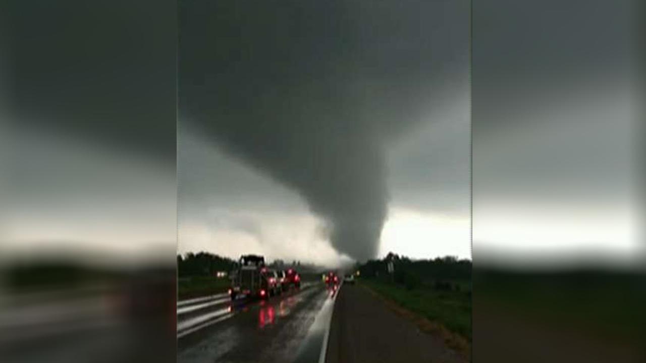 Severe weather: At least 6 killed in tornadoes, flooding across South ...