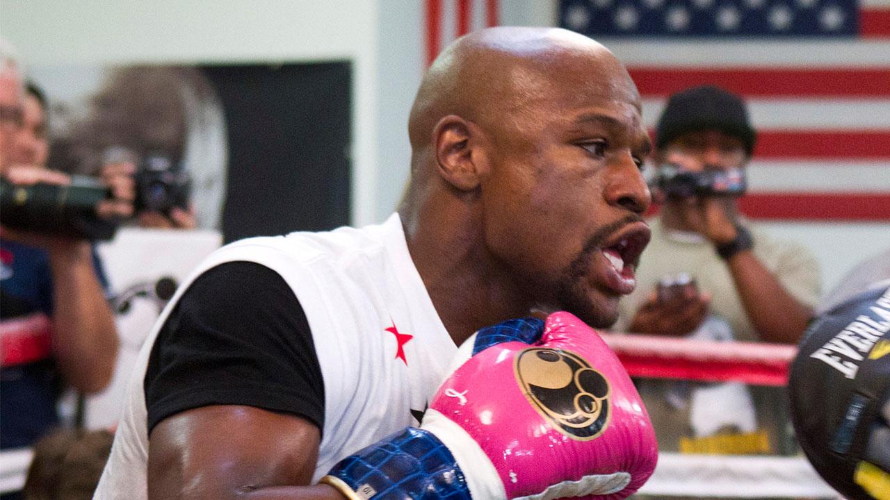 Floyd Mayweather Says He Doesn't Care About Gucci Boycott, “Racism