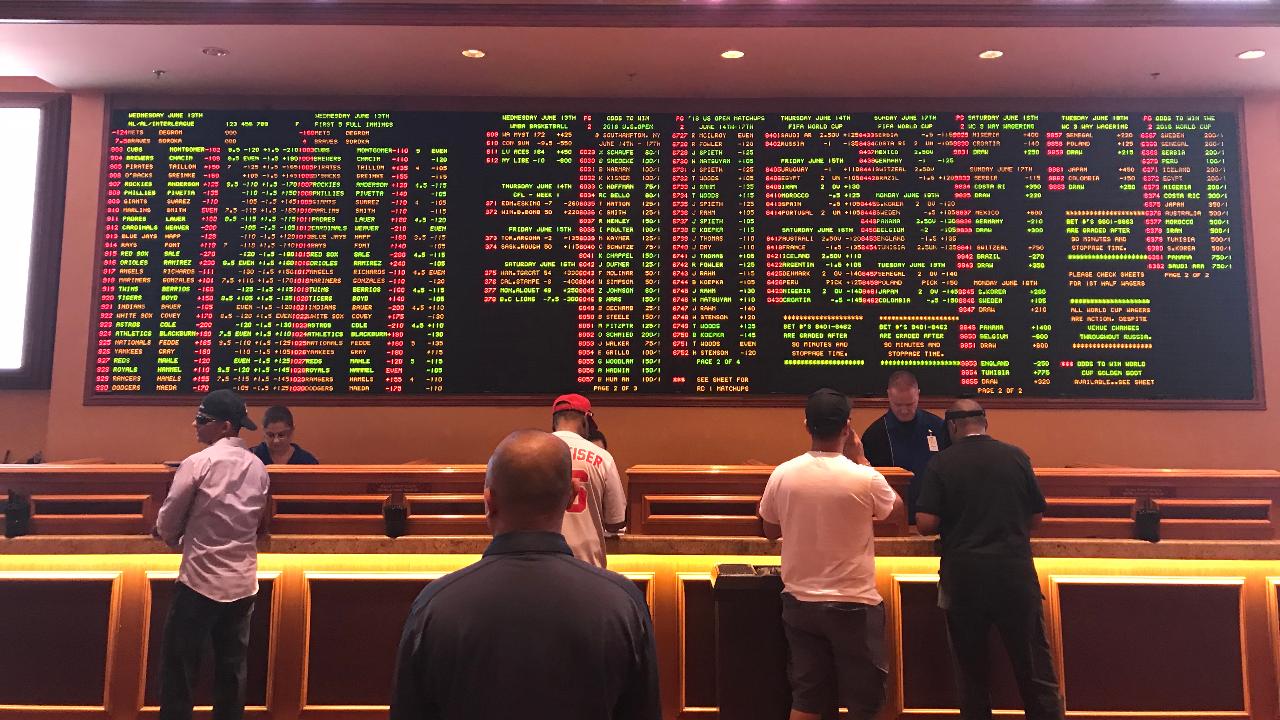 Las Vegas believes it's the odds-on favorite in Supreme Court's  sports-betting ruling | Fox News