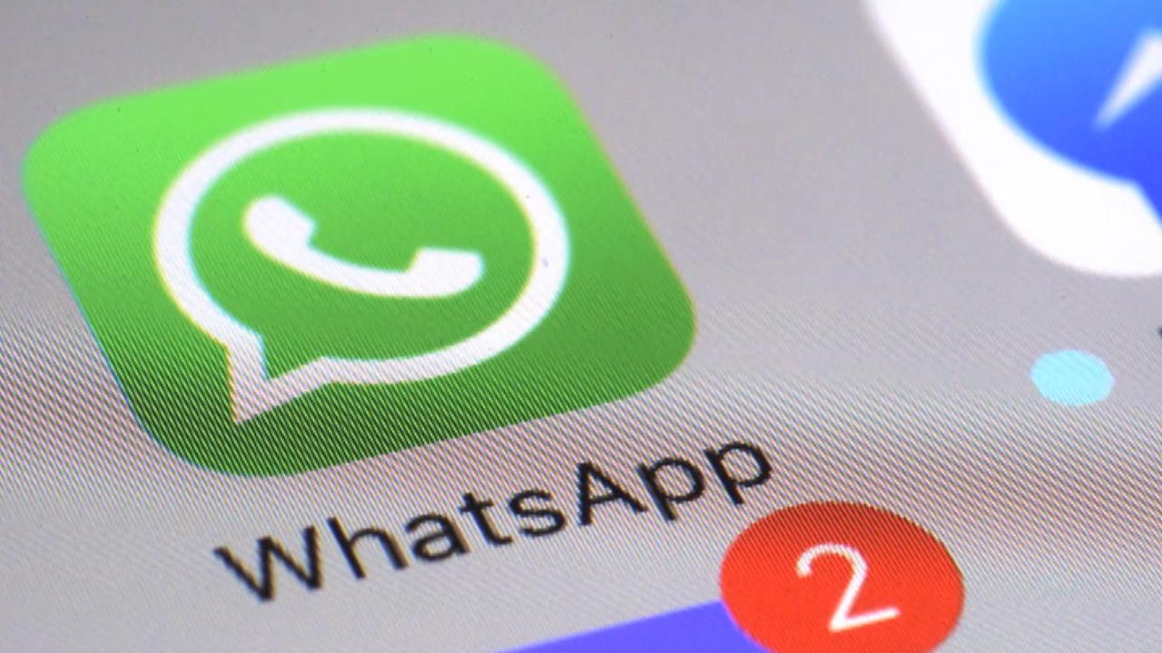 WhatsApp curbs India services after lynching outbreak