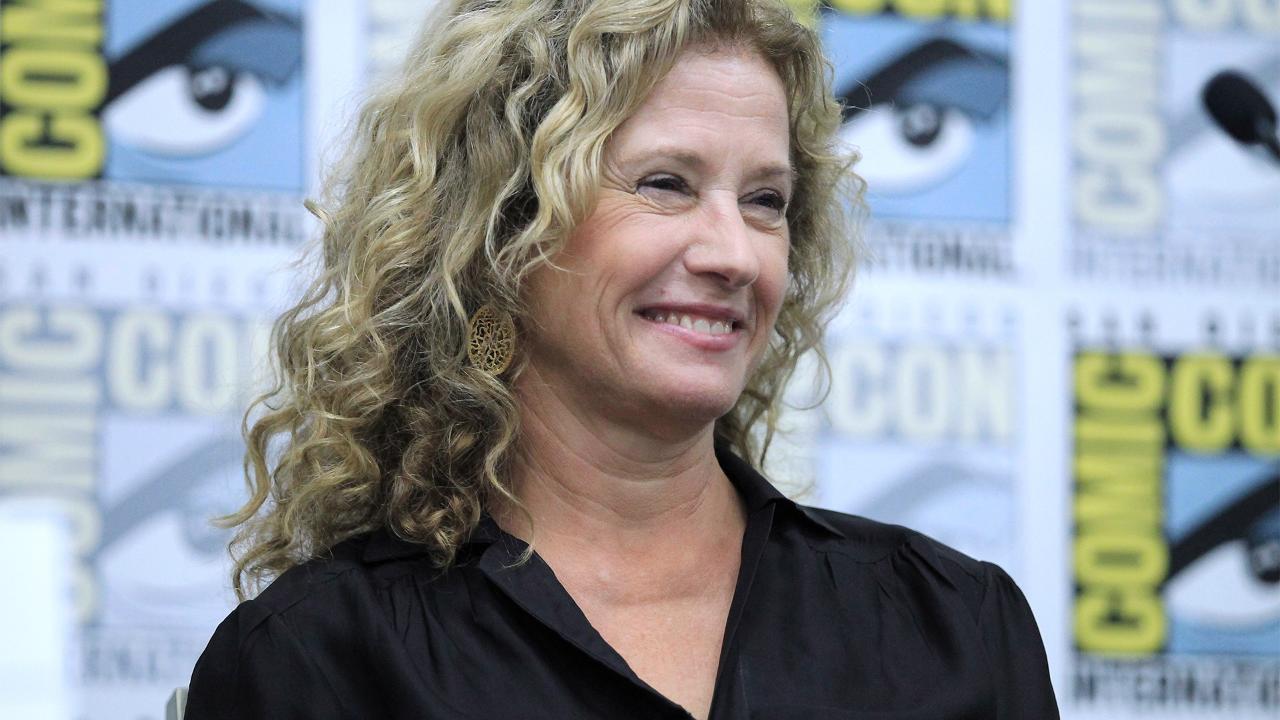 Nancy travis education