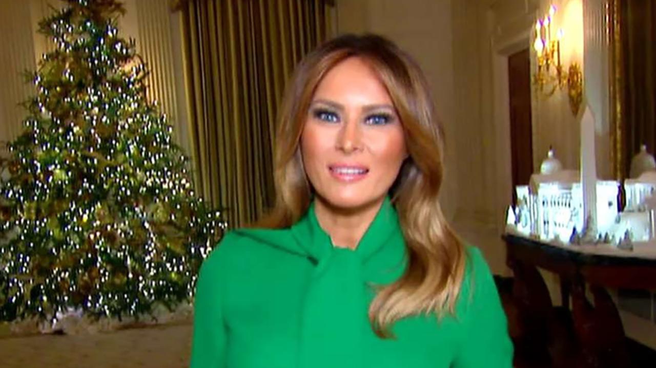 Melania Trump gives tour of White House Christmas decor